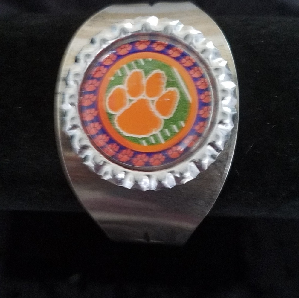 Clemson Tigers fan cuff bracelet